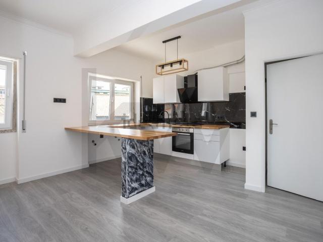Apartamento, Corroios