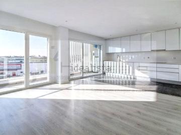 Apartamento, Corroios