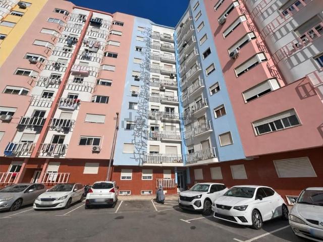 Apartamento, Corroios