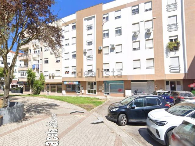 Apartamento, Corroios