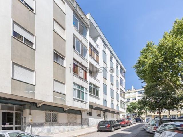 Apartamento, Corroios