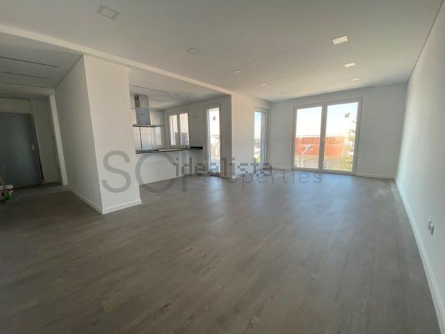 Apartamento, Corroios