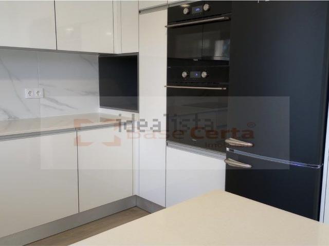 Apartamento, Corroios