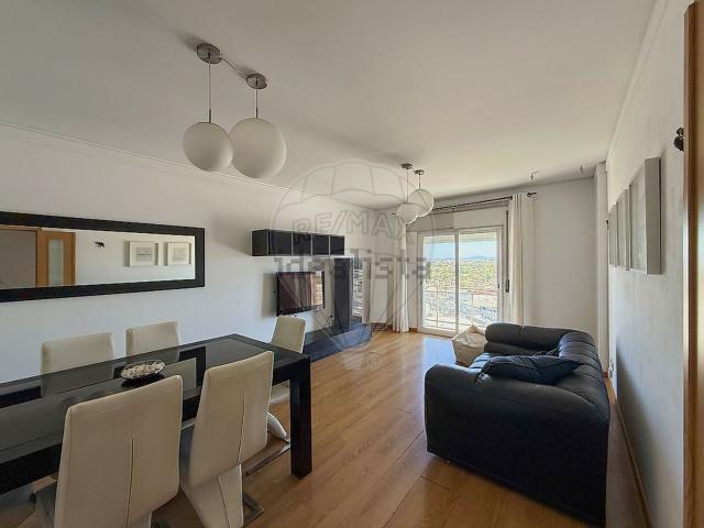 Apartamento, Corroios