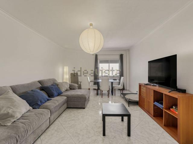 Apartamento, Corroios