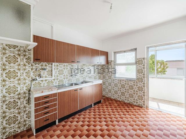 Apartamento, Corroios