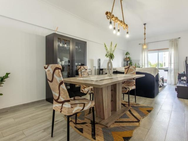 Apartamento, Corroios