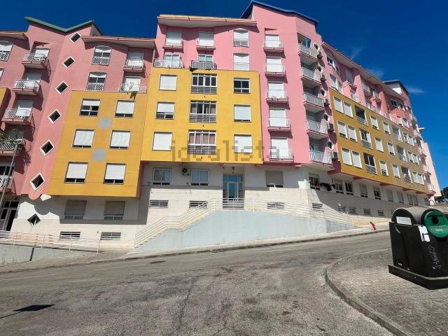 Apartamento, Corroios