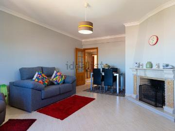 Apartamento, Corroios