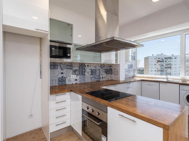 Apartamento, Corroios