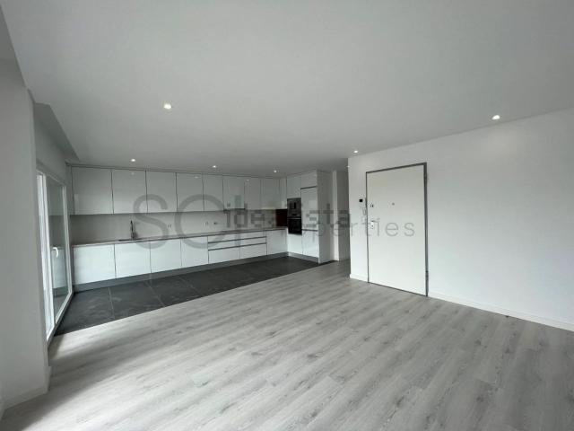 Apartamento, Corroios