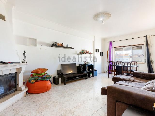 Apartamento, Corroios
