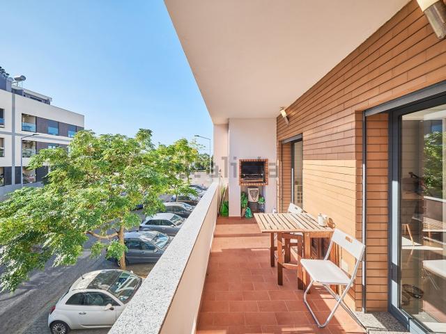 Apartamento, Corroios