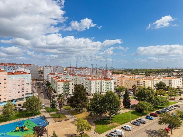 Apartamento, Corroios