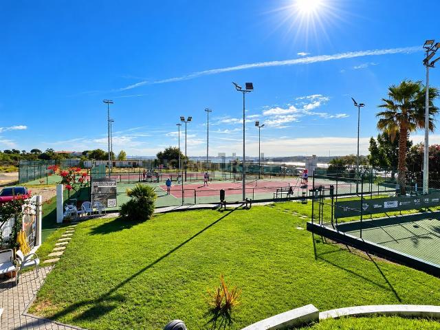 Apartamento, Corroios
