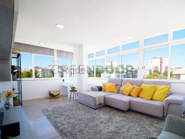 Apartamento, Corroios