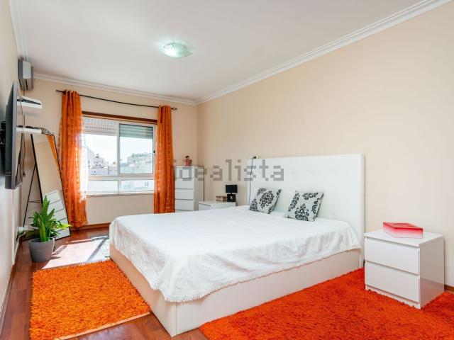 Apartamento, Corroios
