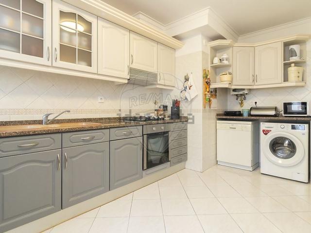 Apartamento, Corroios