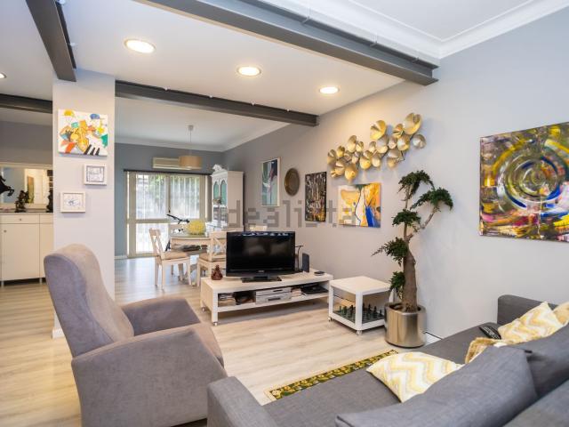 Apartamento, Corroios