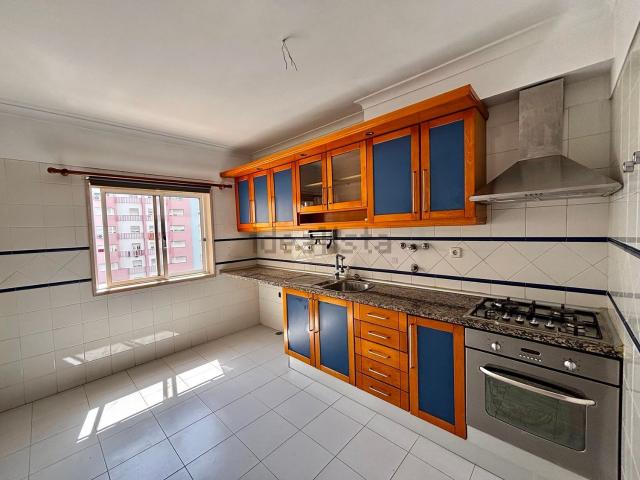 Apartamento, Corroios