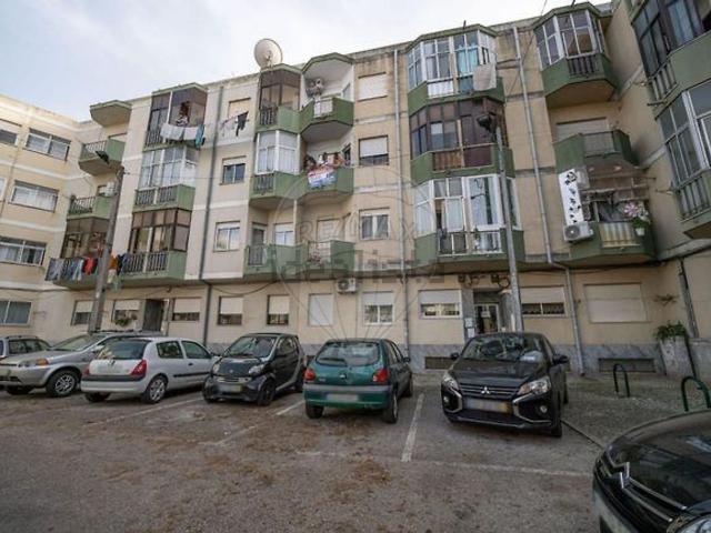 Apartamento, Corroios