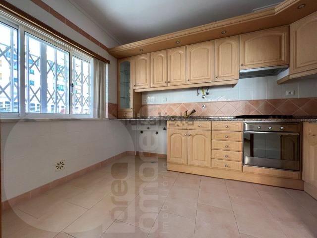 Apartamento, Corroios