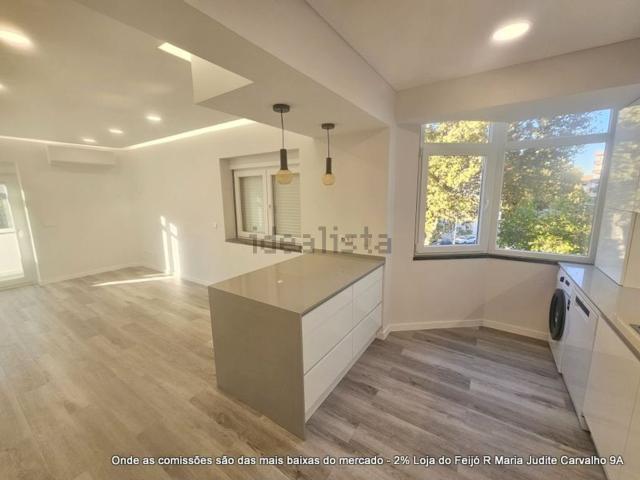 Apartamento, Corroios