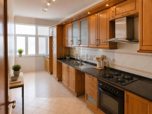 Apartamento, Corroios