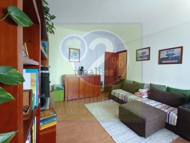 Apartamento, Corroios