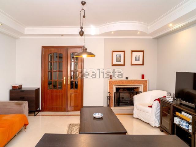 Apartamento, Corroios