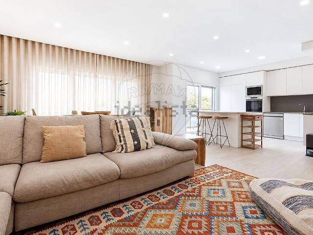 Apartamento, Corroios