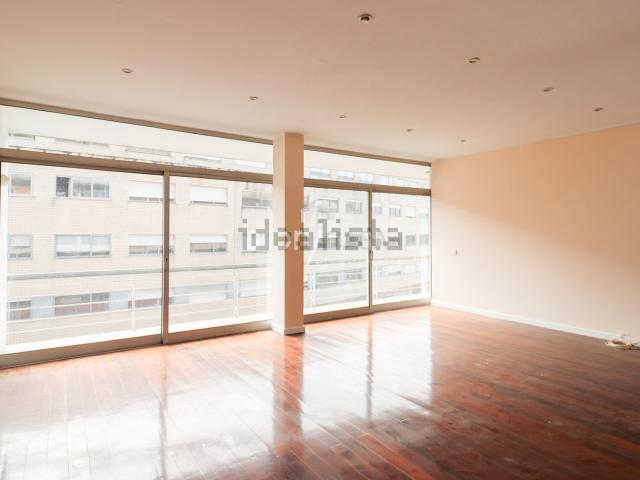 Apartamento, Costa