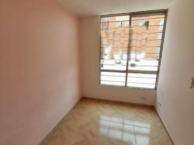 APARTAMENTO CR 32 17 141 URB CONJUNTO RESIDENCIAL AZAHAR, Sin Barrio, Bogotá