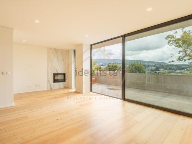 Apartamento, Creixomil
