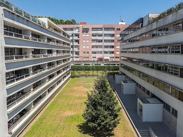 Apartamento, Creixomil