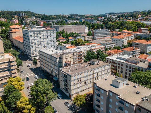 Apartamento, Creixomil