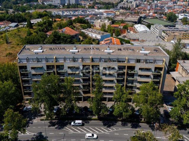 Apartamento, Creixomil