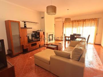 Apartamento, Cristelos Boim Ordem