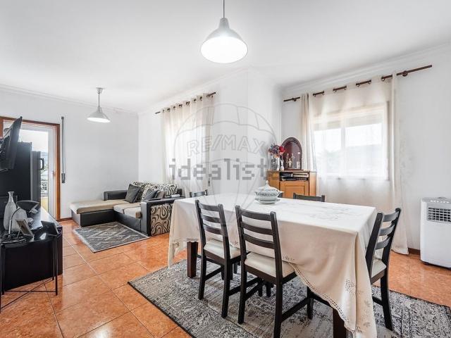 Apartamento, Cristelos Boim Ordem