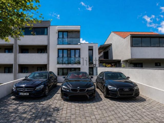 Apartamento, Custóias