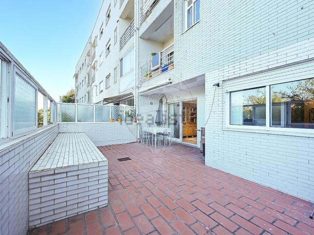 Apartamento, Custóias