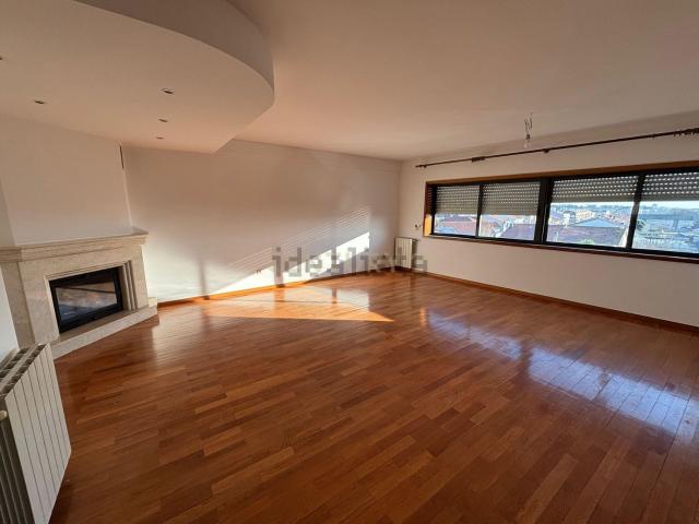 Apartamento, Custóias