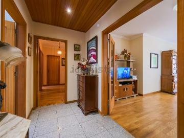 Apartamento, Custóias
