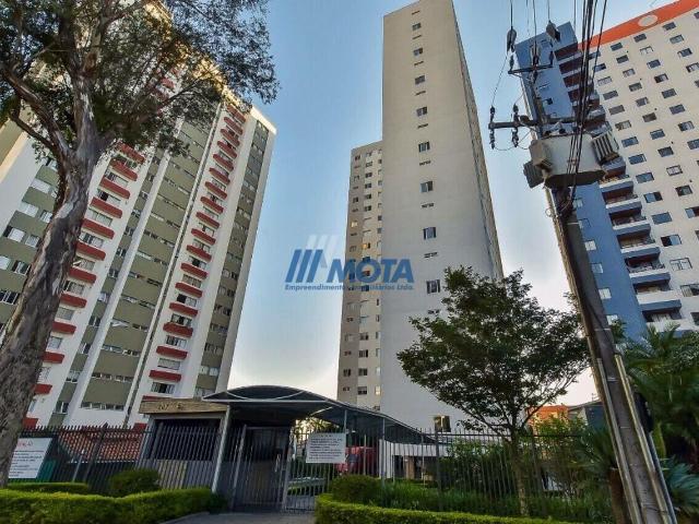 Apartamento de 43 m² na Sanito Rocha Cristo Rei Curitiba PR, aluguel por R$ 1.900/mês