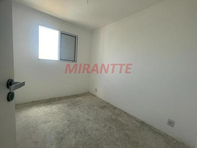 Apartamento de 43m² com 2 quartos