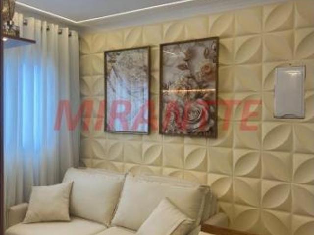 Apartamento de 40m² com 2 quartos