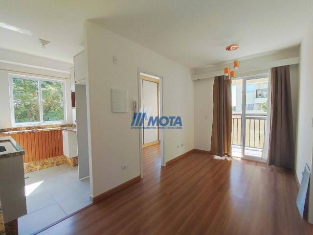 Apartamento de 42 m² na Frei Teófilo Capão Raso Curitiba PR, aluguel por R$ 2.300/mês
