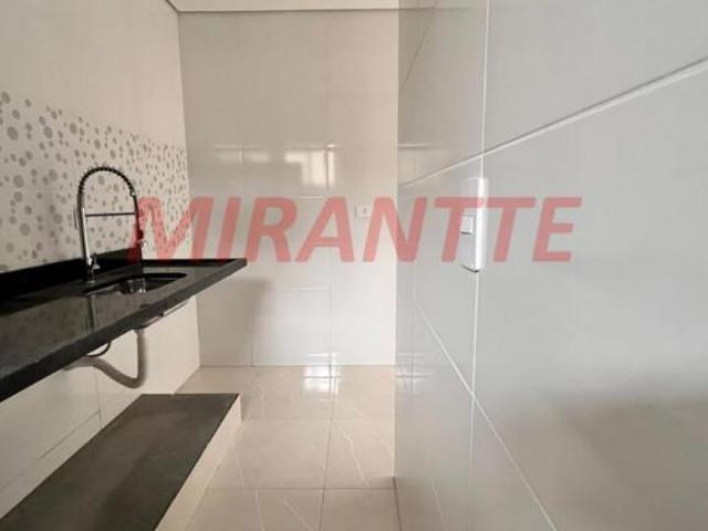 Apartamento de 42m² com 2 quartos