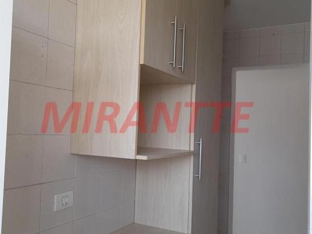Apartamento de 42m² com 2 quartos
