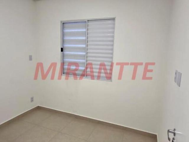 Apartamento de 44m² com 2 quartos